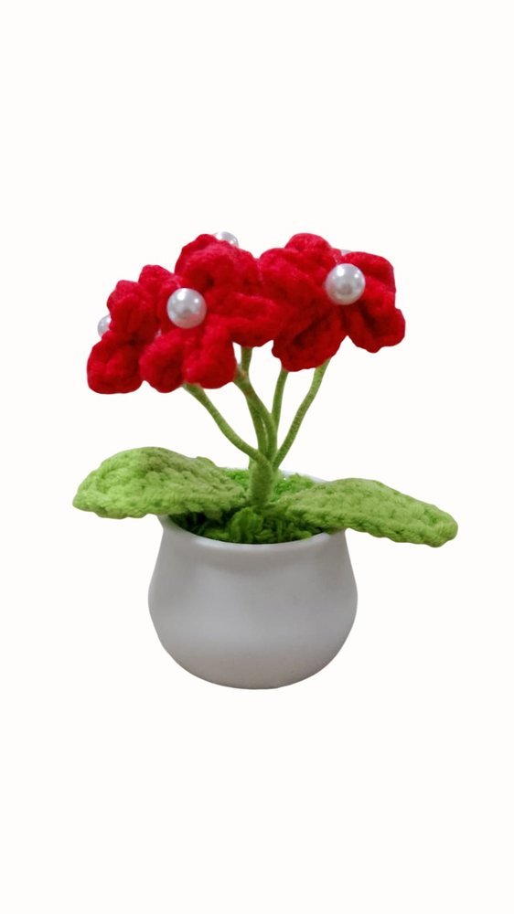 3s65w865a98-xl-1.jpg Flor decorativa em crochê com vaso plástico 10cm - Sortida