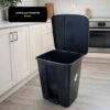 81vq9ccy5fc-xl-1.jpg Lixeira com Pedal 16L - Preta