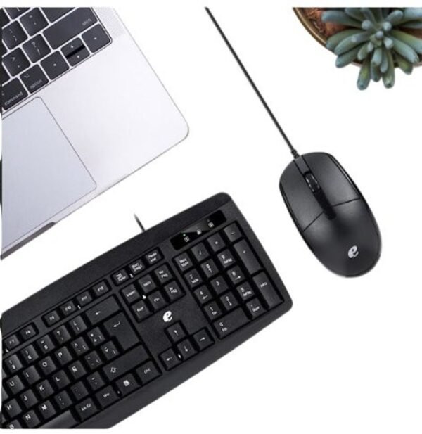 Conjunto Teclado e Mouse Com Fio Para Computador - Preta