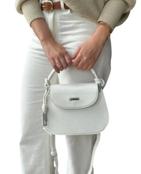 Bolsa Feminina Transversal com Alça em Corda
