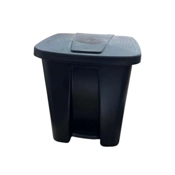 CEP150-B-1 Lixeira com Pedal 16L - Preta